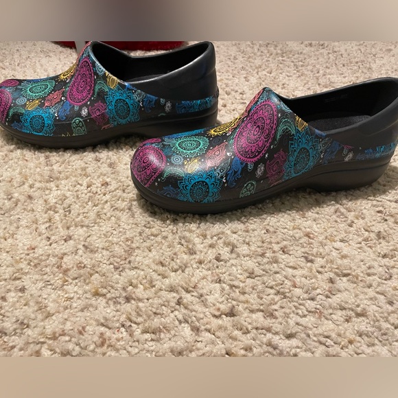 Crocs Mules (like new) - Picture 1 of 5